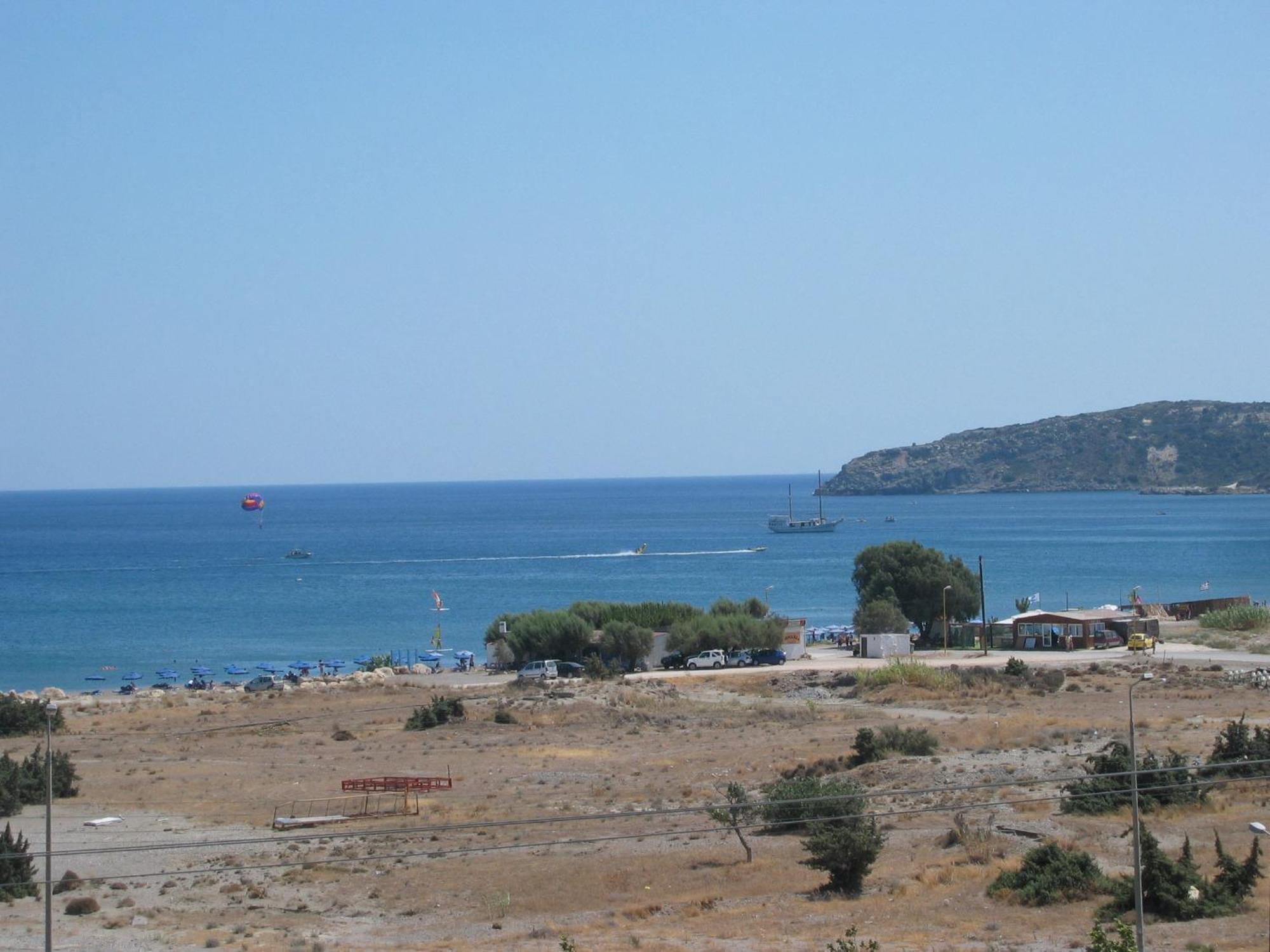 Irinna Hotel-Apartments Faliraki Buitenkant foto