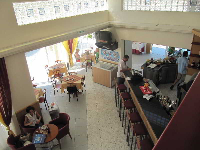 Irinna Hotel-Apartments Faliraki Buitenkant foto